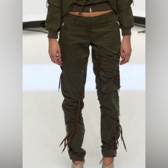 12 HR SALE RUNWAY HUSSEIN CHALAYAN SS 2003 Cargo Pants Look #10-⬇️ - Picture 1 of 15
